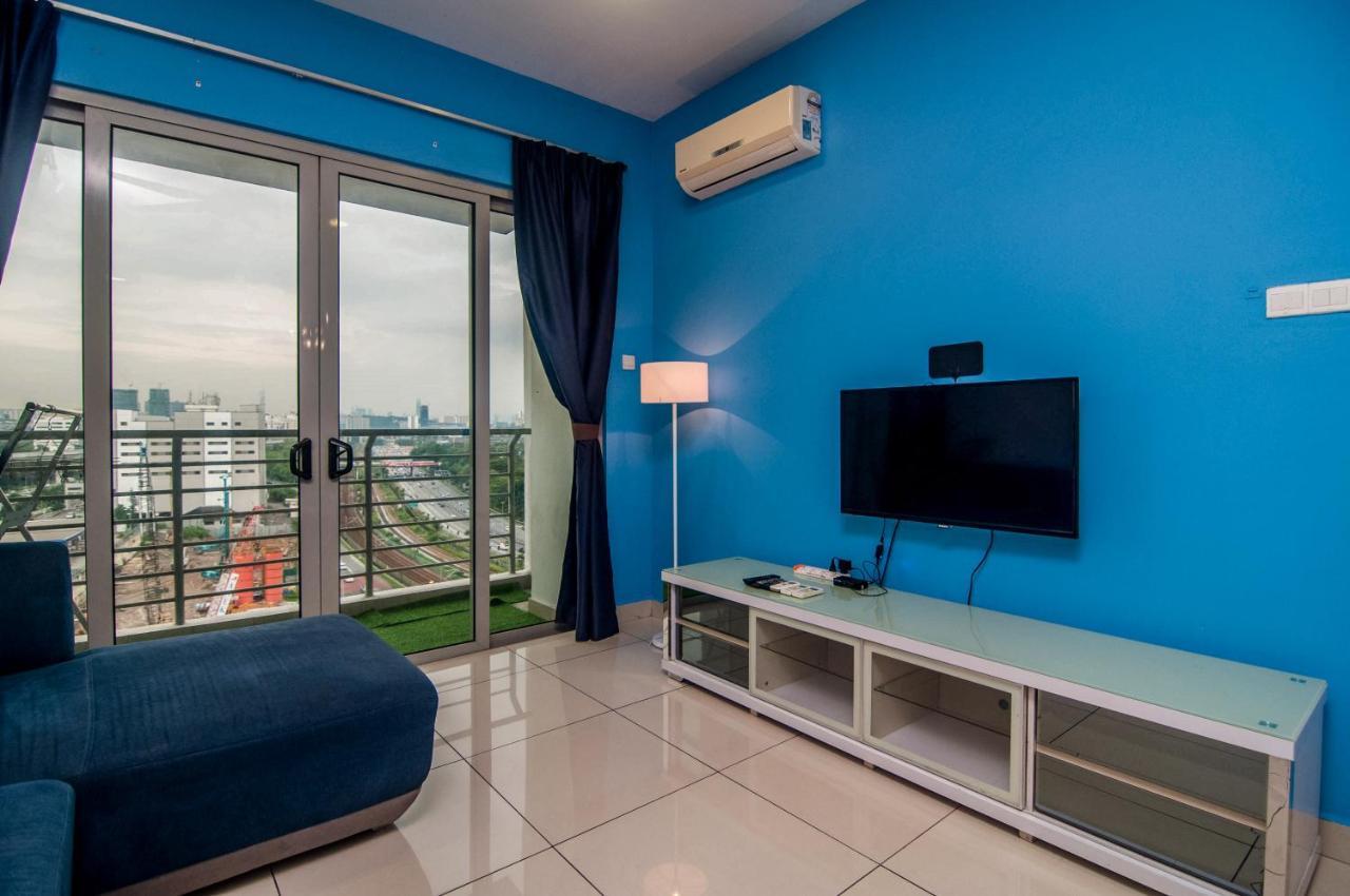 Flora Residence One South By Idealhub Seri Kembangan Zewnętrze zdjęcie